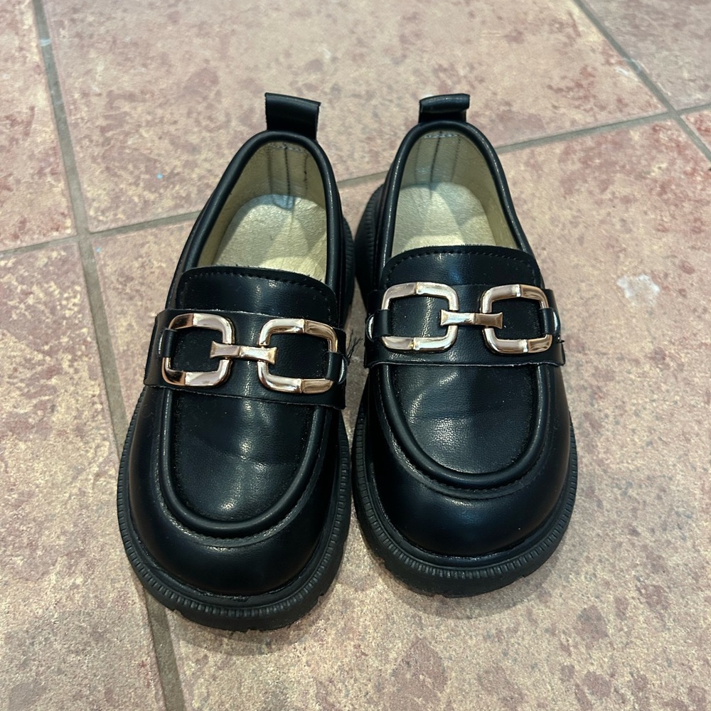 Stylish Black Loafers